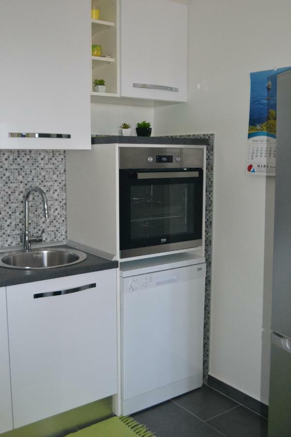 Apartman Bebe In Old Town- With Free Parking Sibenik Exterior photo