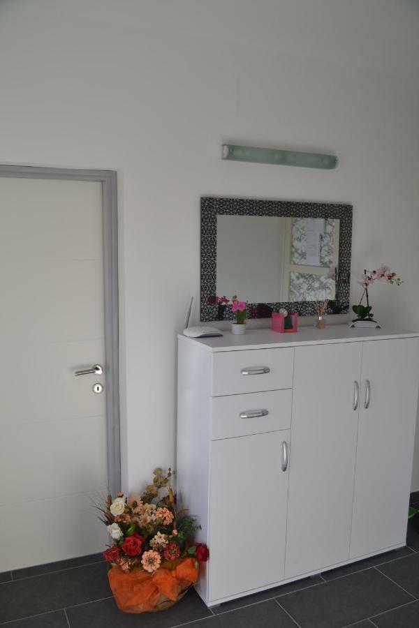 Apartman Bebe In Old Town- With Free Parking Sibenik Exterior photo